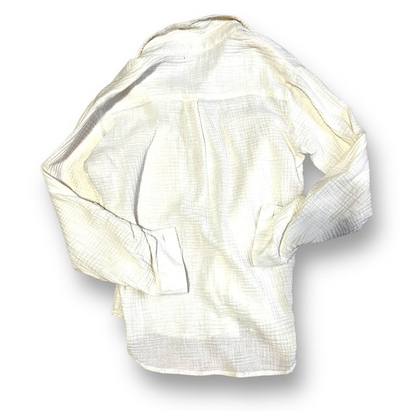 Revolve Monrow Relaxed Button up Blouse In Chalk Long Sleeve Size Medium - Picture 8 of 10